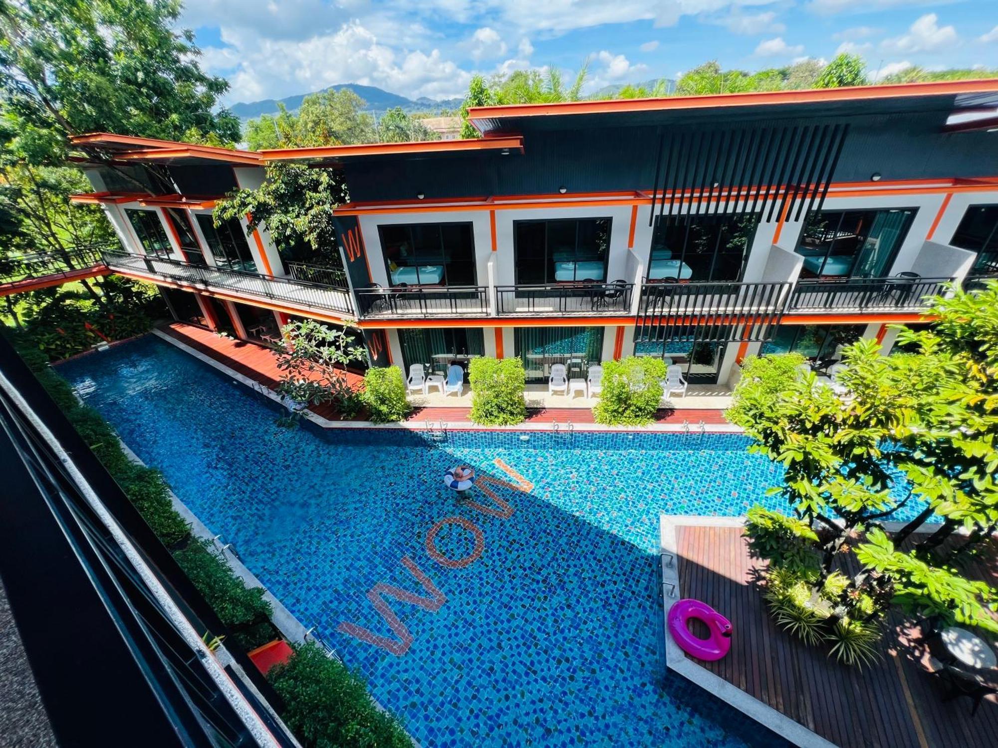Wow Phuket Hotel Kültér fotó